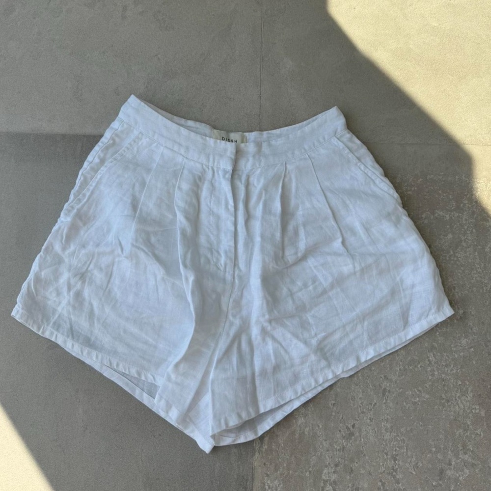 Dissh White Linen Shorts